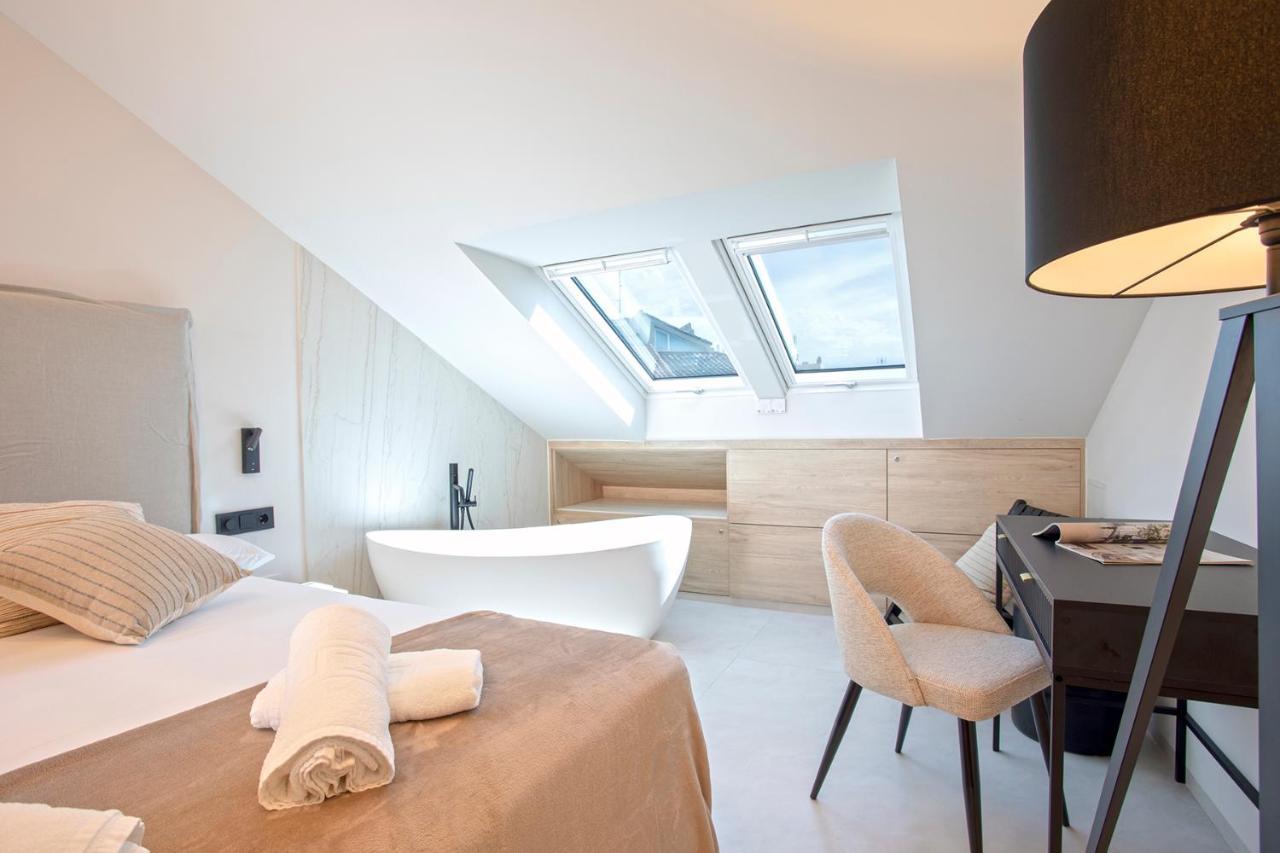 Magnificent Renovated 2Bd 2Bth Duplex With Terrace - City Centre Málaga Eksteriør billede