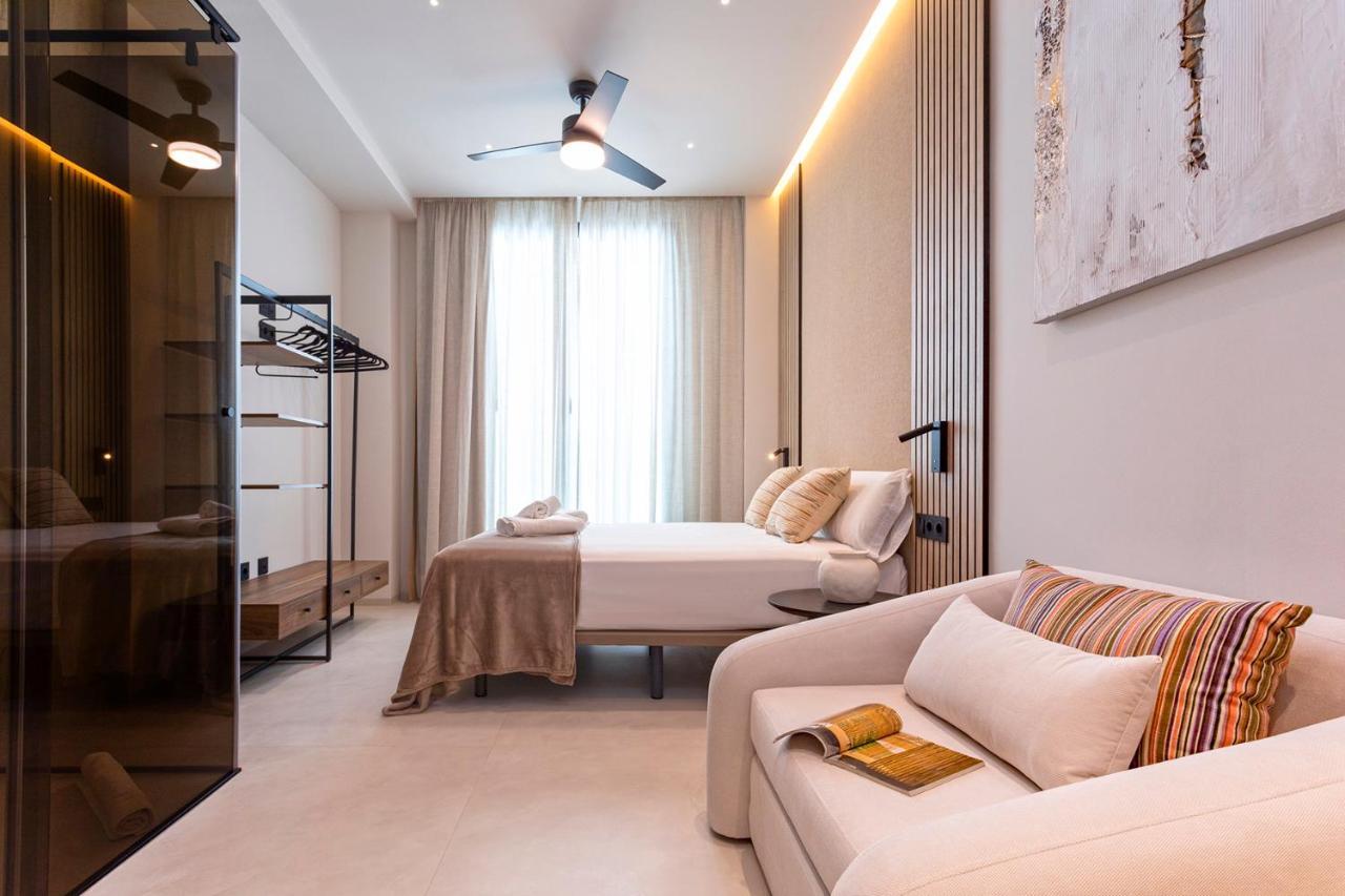 Magnificent Renovated 2Bd 2Bth Duplex With Terrace - City Centre Málaga Eksteriør billede