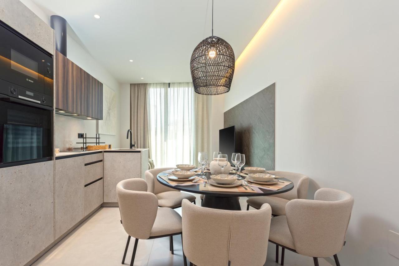 Magnificent Renovated 2Bd 2Bth Duplex With Terrace - City Centre Málaga Eksteriør billede